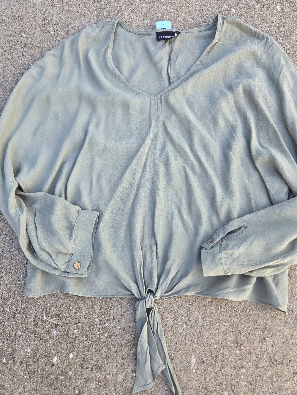 Fortune + Ivy Stitch Fix Sage Green Tie-Front Blouse L